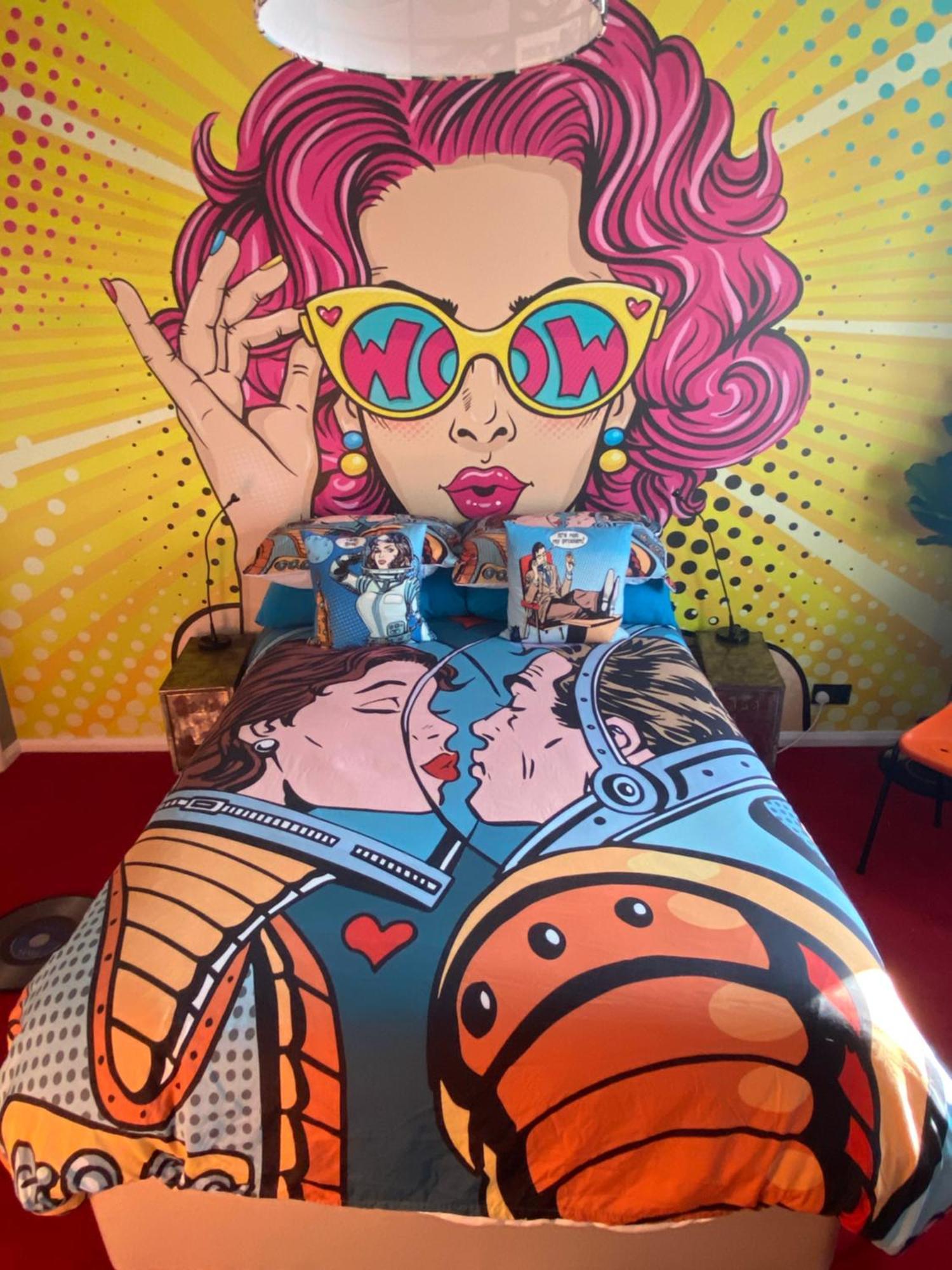Pop Art Pad Heart Of Old Town With Parking! Daire Hastings Dış mekan fotoğraf